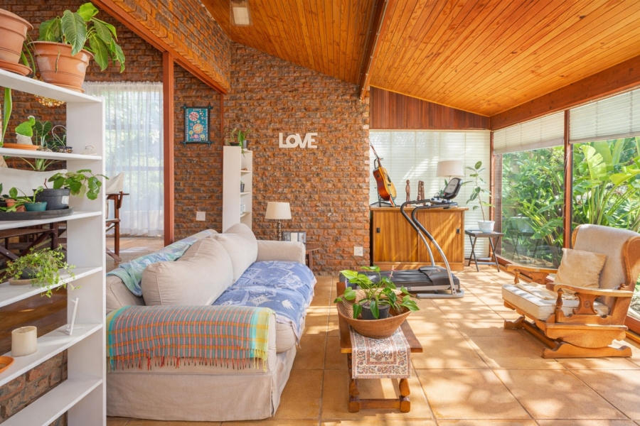 3 Bedroom Property for Sale in Meerhof North West